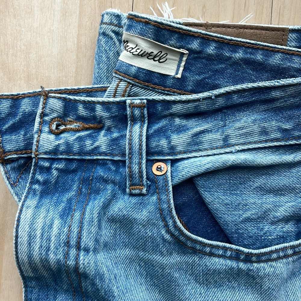 Madewell Curvy ‘90s Straight Jeans | 23